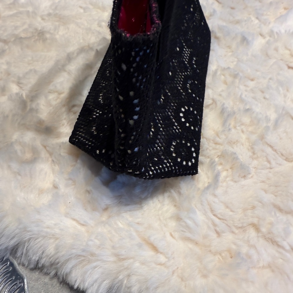 Vintage Victoria’s Secret Elegant Black lace and Satin Pink Handbag - Picture 12 of 12